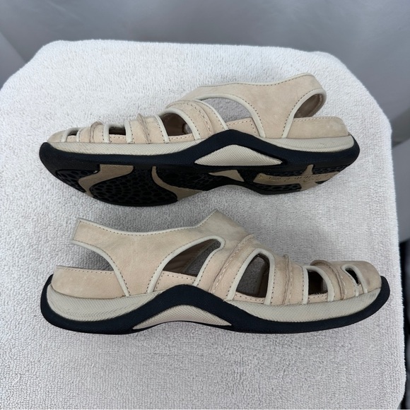 Clarks Springers Womens Leather Sandals 8M Cream Light Tan Elastic Back Strap - Picture 7 of 8